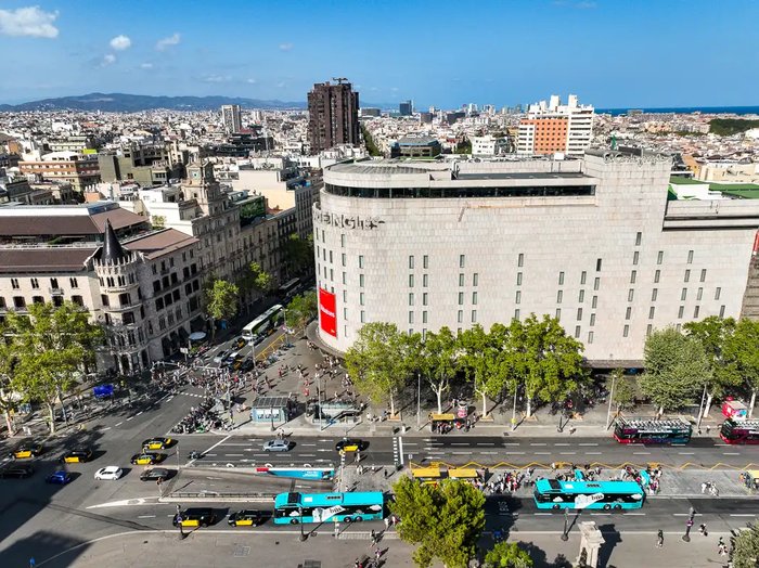 Barcelona – kadr z materiału filmowanego dronem