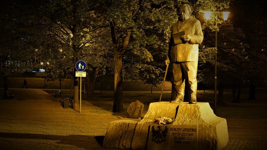 Pomnik Jerzego Ziętka w Parku Powstańców Śląskich w Katowicach