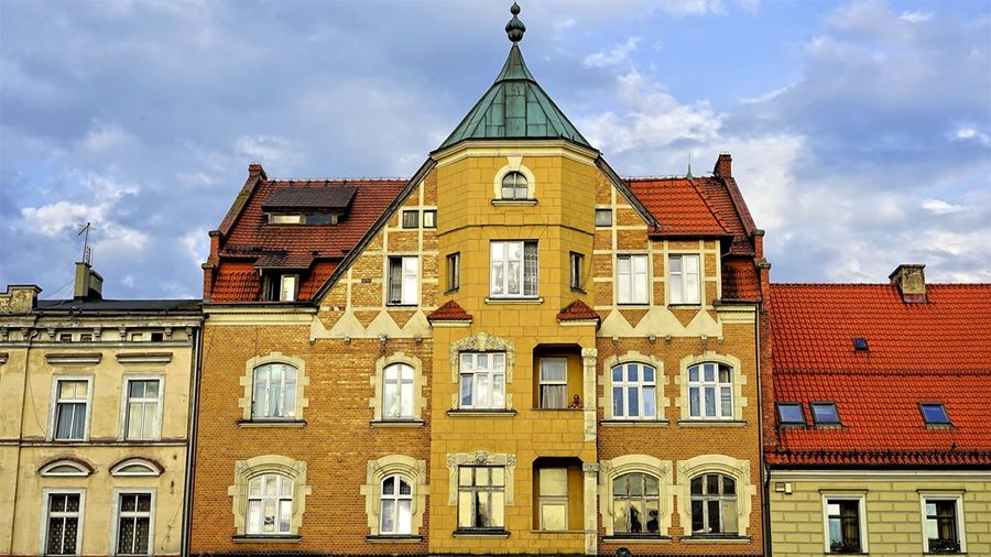 Rynek w Mikołowie z fontanną