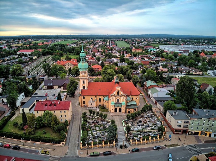Kościół w Starych Tychach, widok z drona