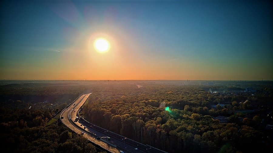 Zabrze o zachodzie słońca, widok z drona
