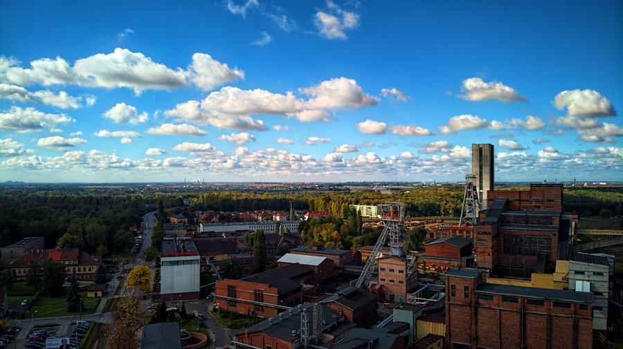 Dawna kopalnia Makoszowy w Zabrzu, widok z drona