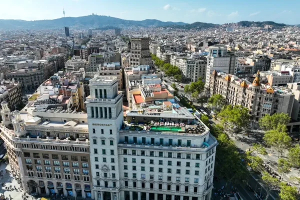 Barcelona z drona – spektakularne ujęcia i perspektywa z lotu ptaka
